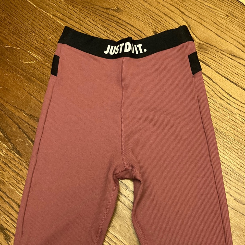 Nike leggings